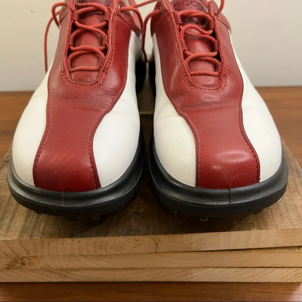 Ecco women’s‎ golf shoes size 40 red and white.